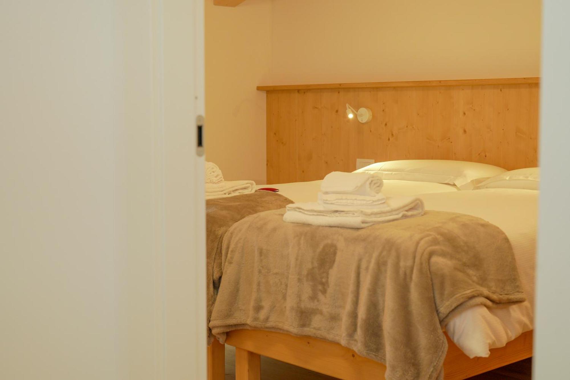 Alpinebike Apartment Santa Lucia  ภายนอก รูปภาพ